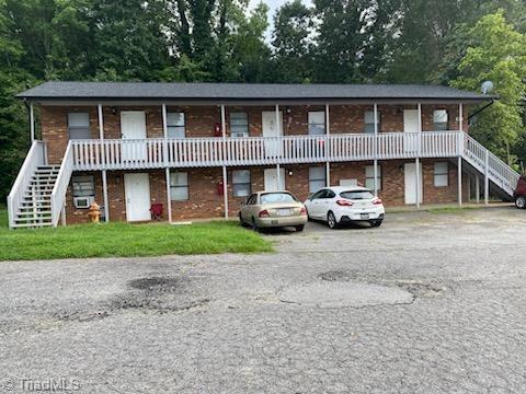 818 Meadow Ridge Court Property Photo 1