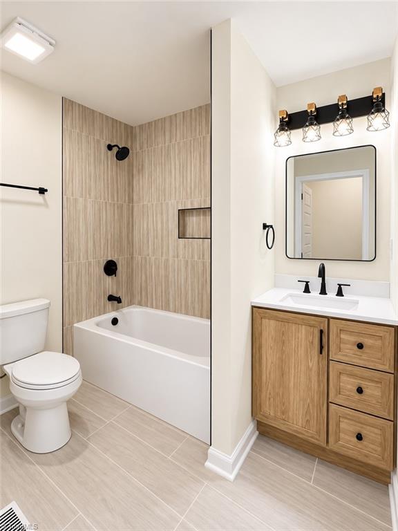 321 New Street Property Photo 8