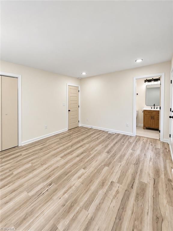 321 New Street Property Photo 11