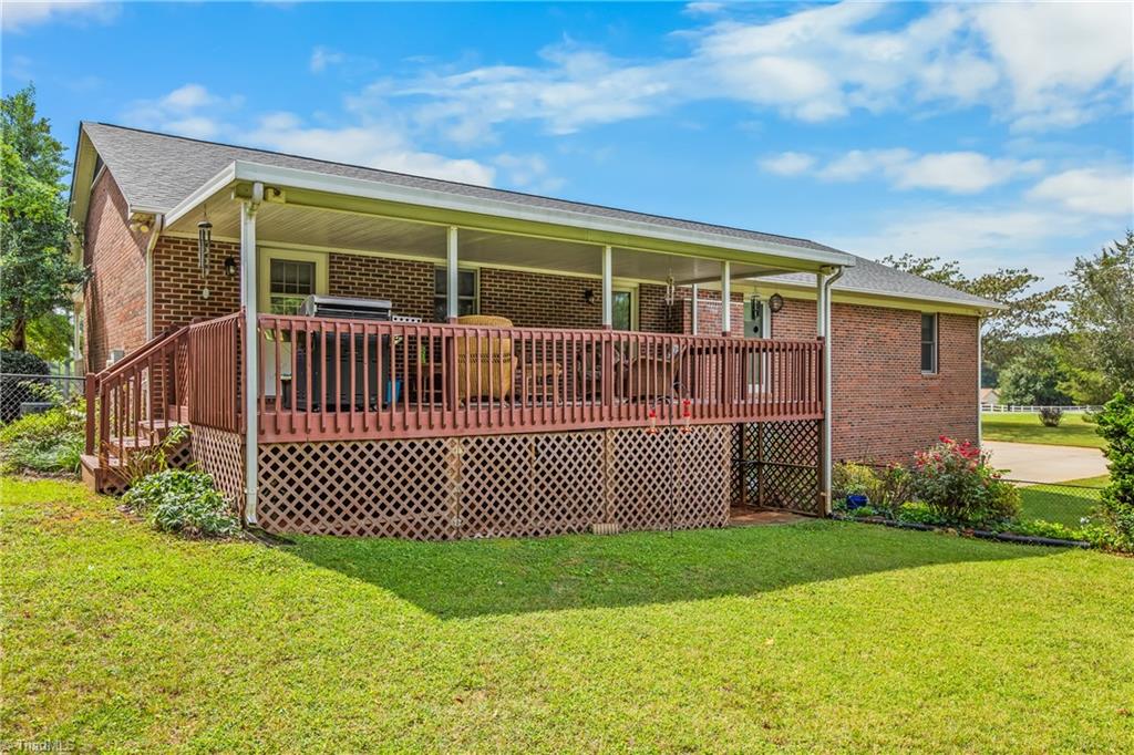 1357 Old Cox Road Property Photo 3
