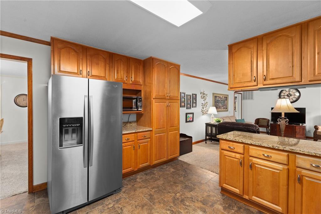 1357 Old Cox Road Property Photo 4