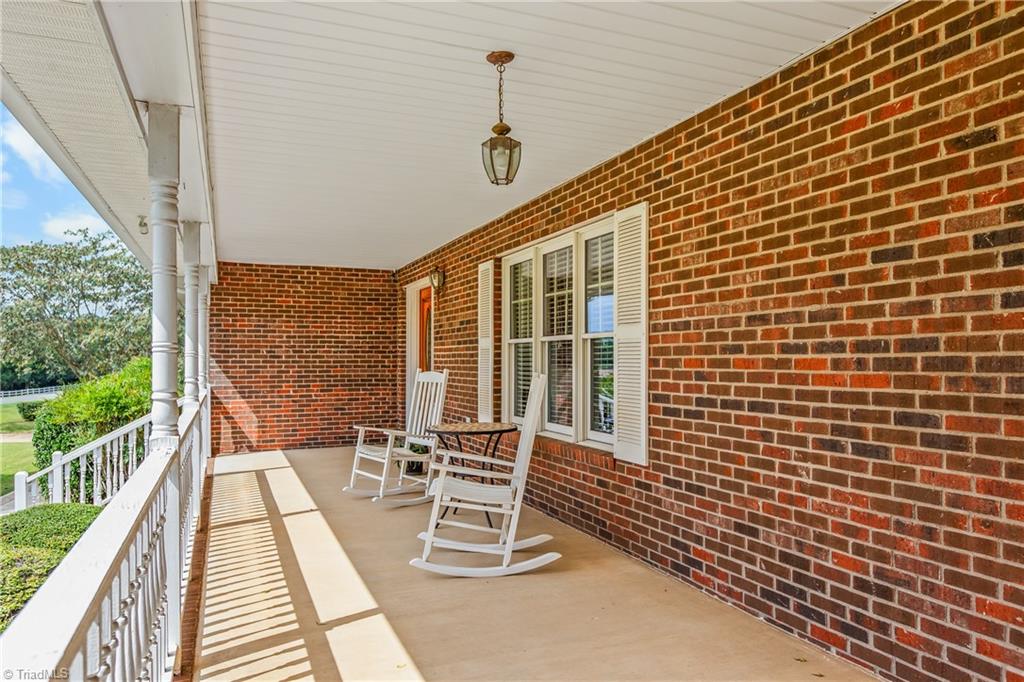 1357 Old Cox Road Property Photo 6