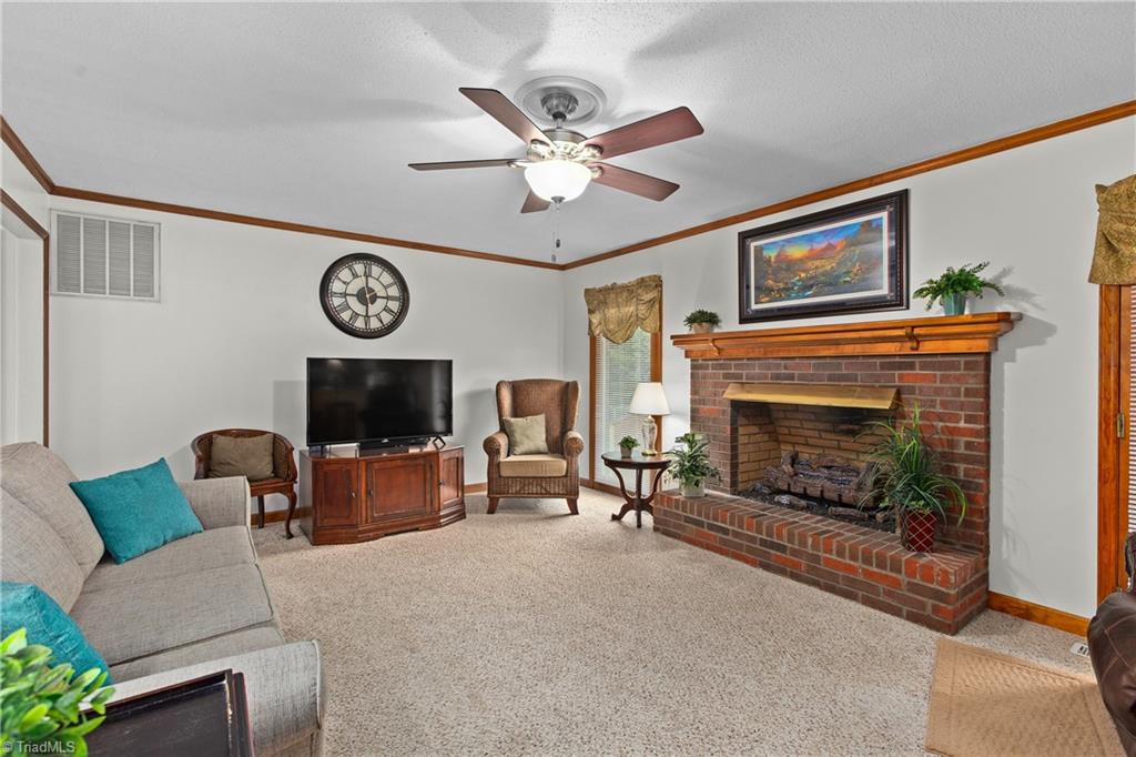1357 Old Cox Road Property Photo 16