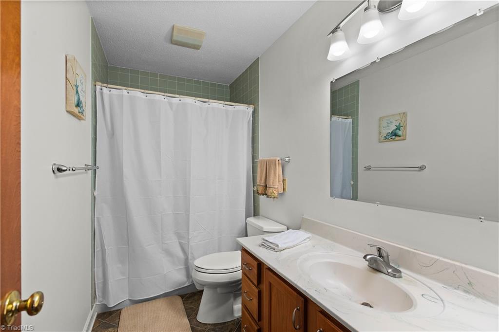 1357 Old Cox Road Property Photo 22