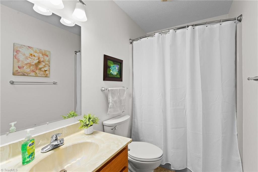 1357 Old Cox Road Property Photo 25