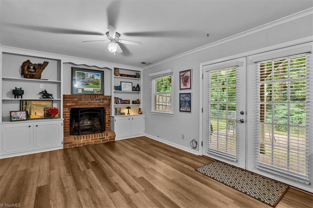 2708 Asbury Terrace Property Photo 19