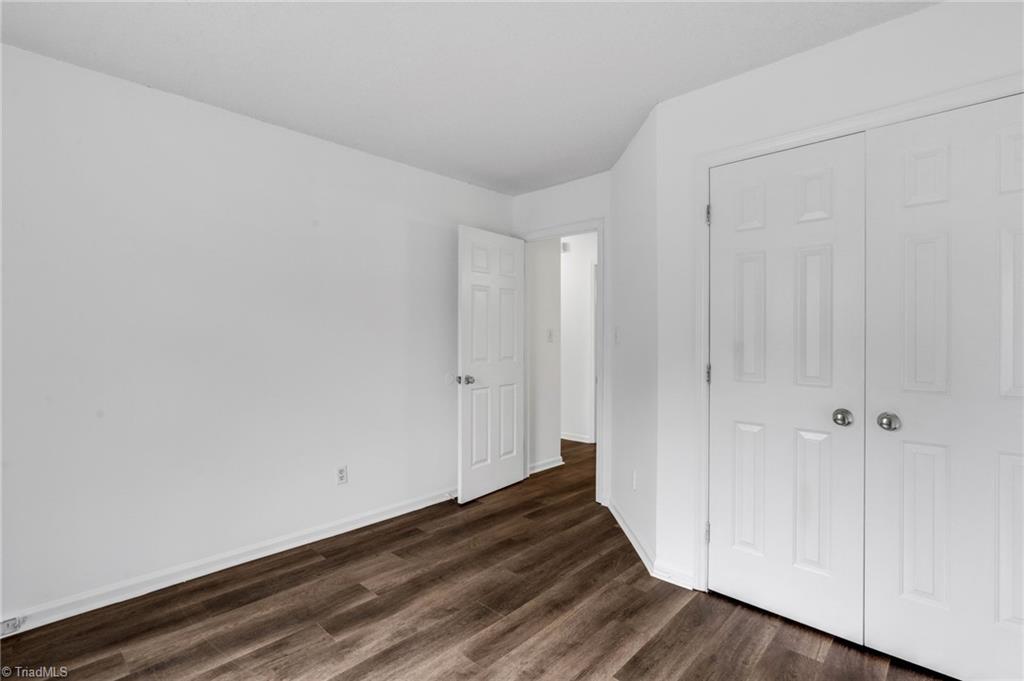 104 Lasalle Way Property Photo 41