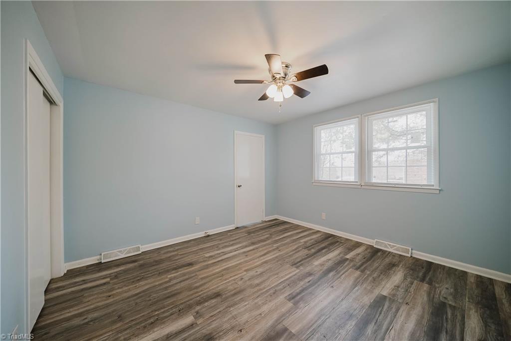 2102 Bothwell Street Property Photo 10