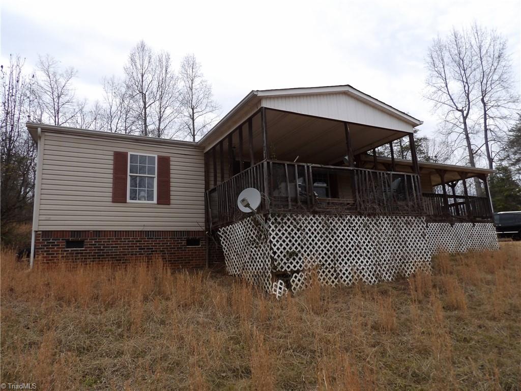 1011 Thankful Church Road Property Photo 1
