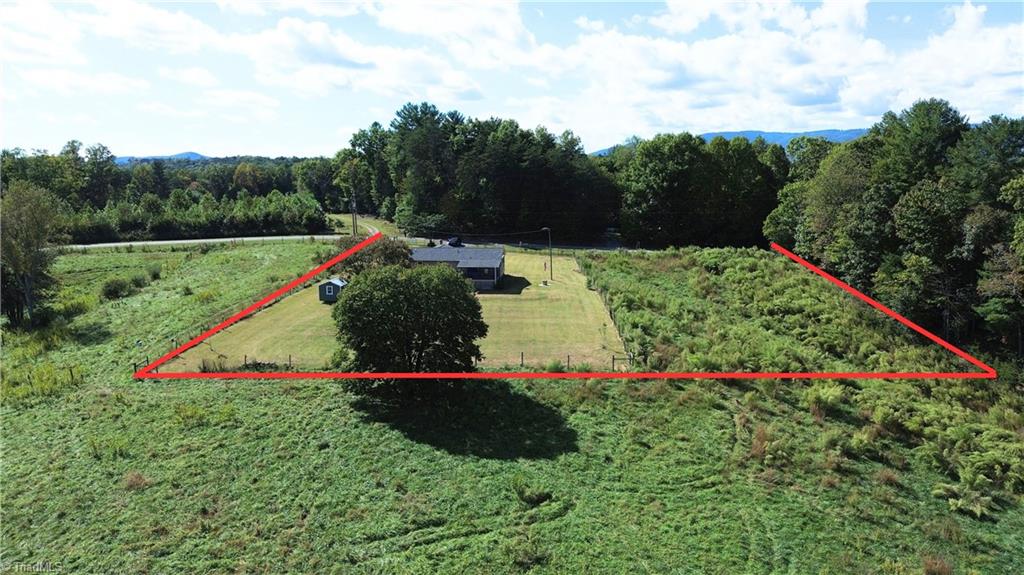 605 Liberty School Road Property Photo 4