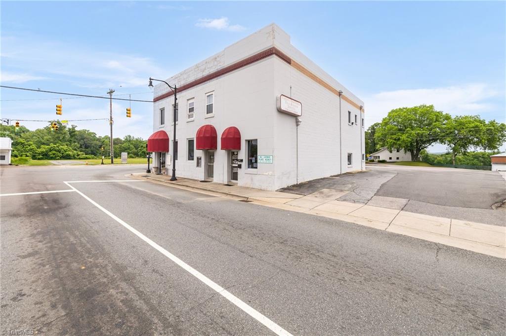 600 Washington Street Property Photo 3