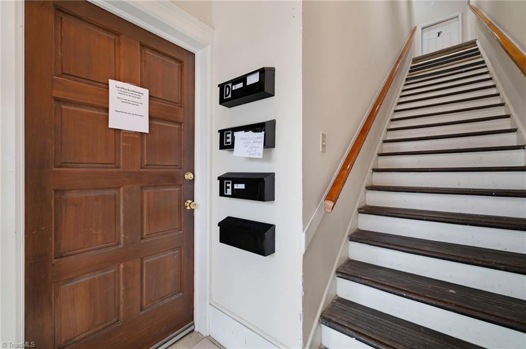 600 Washington Street Property Photo 14