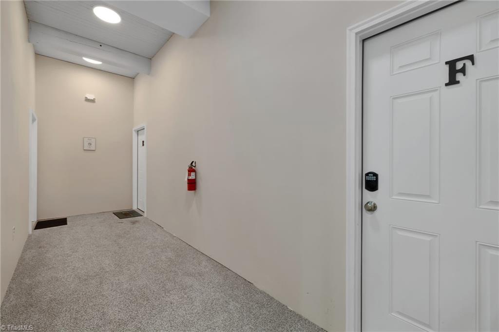600 Washington Street Property Photo 15
