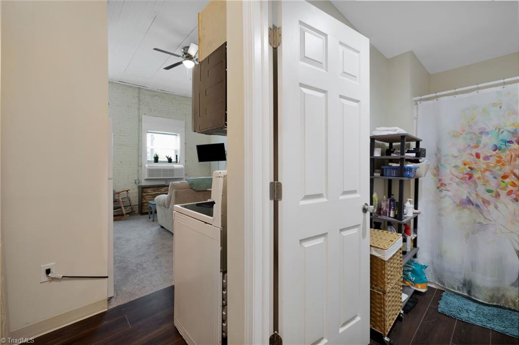 600 Washington Street Property Photo 17