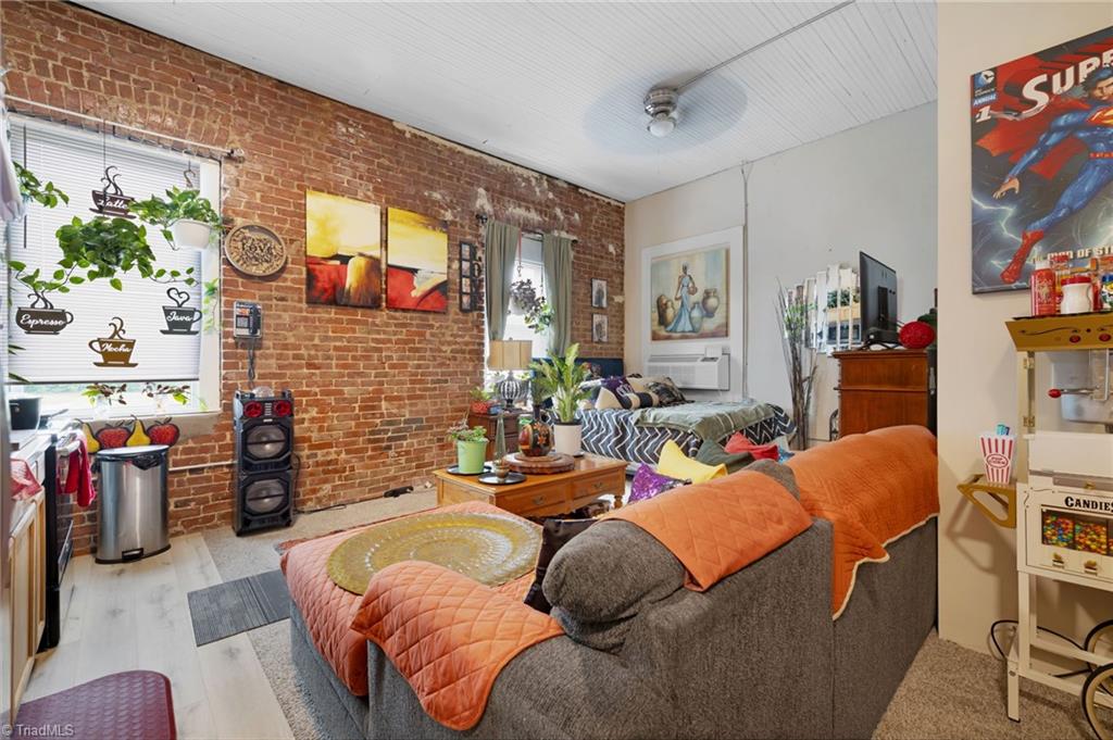 600 Washington Street Property Photo 26