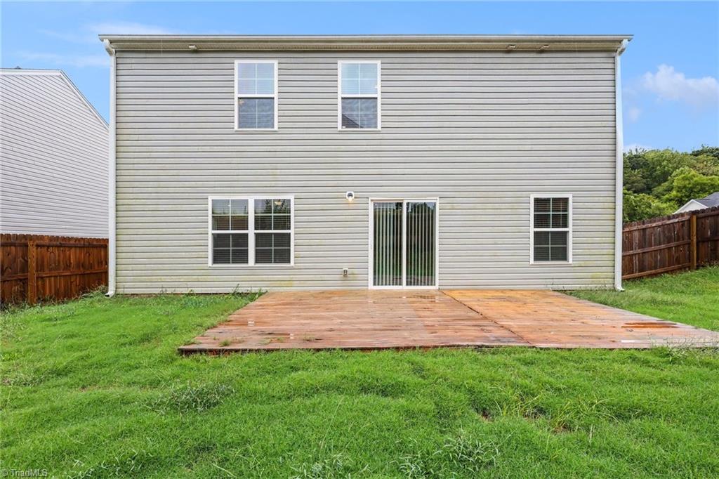 135 Carriage Cove Circle Property Photo 27