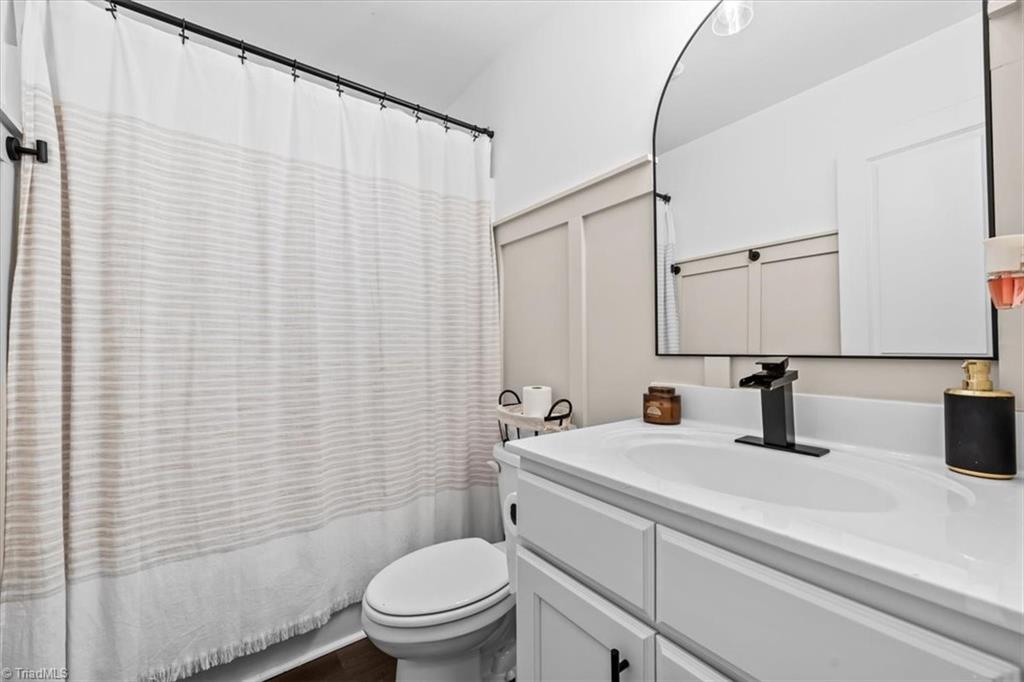 842 Berg Street Property Photo 26