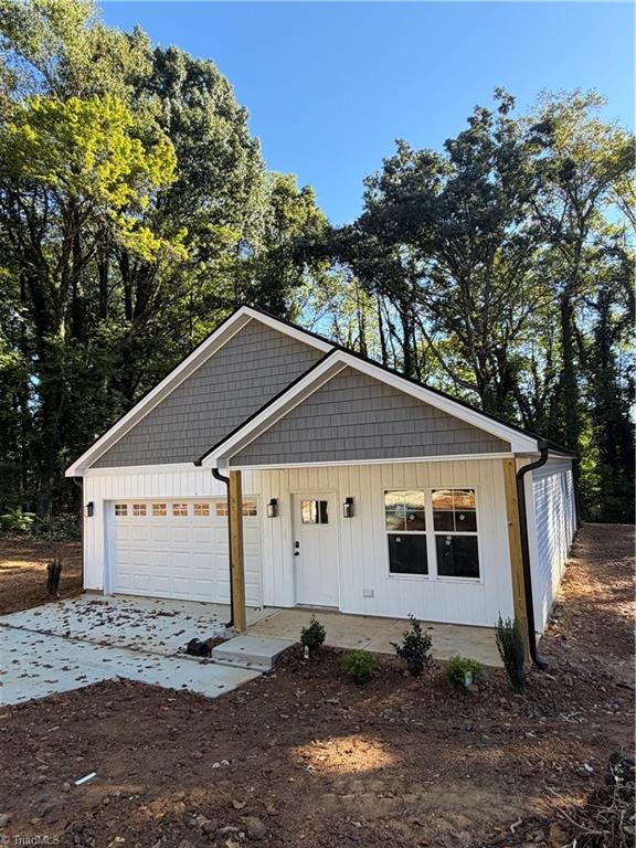 4625 Andrews Drive Property Photo 1