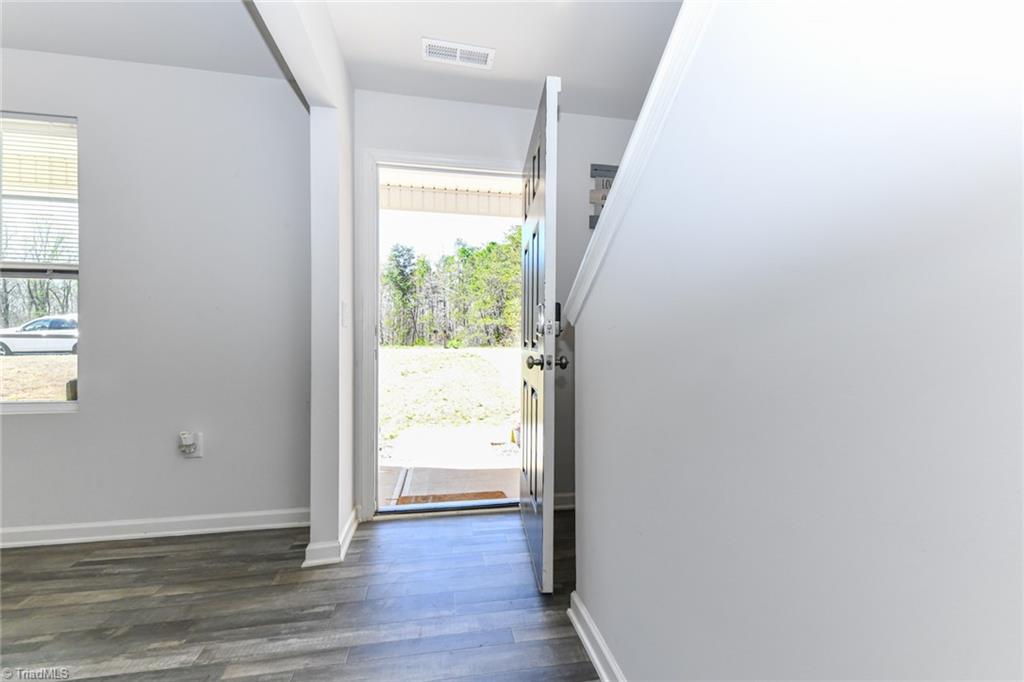 644 Byerly Road Property Photo 3