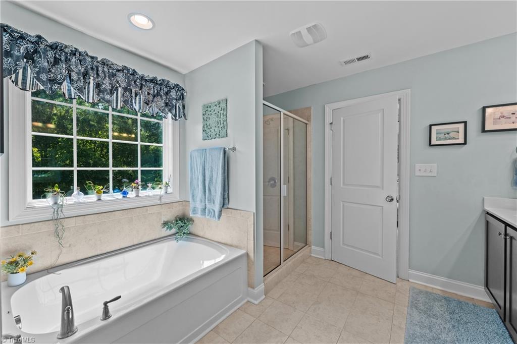 306 Blue Lake Drive Property Photo 29