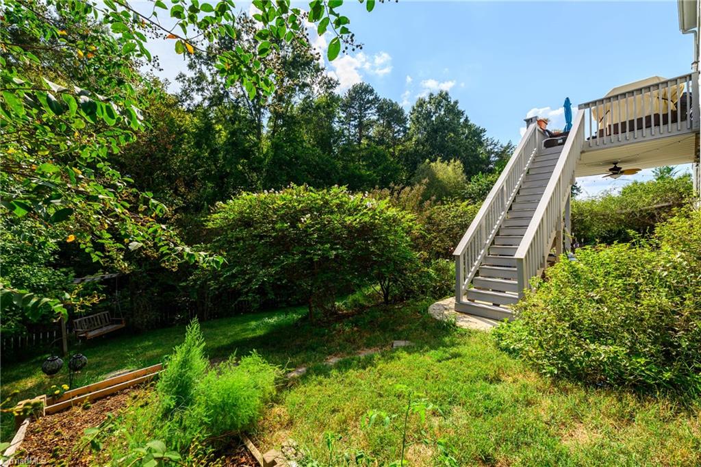 306 Blue Lake Drive Property Photo 37
