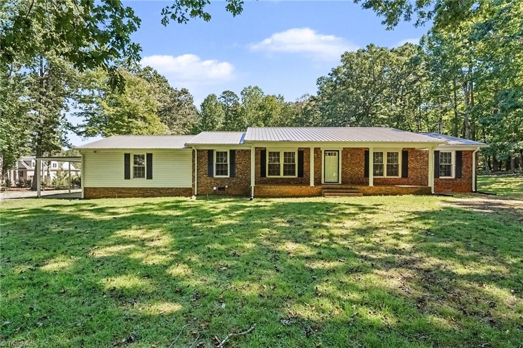 7235 Ledbetter Road Property Photo 1