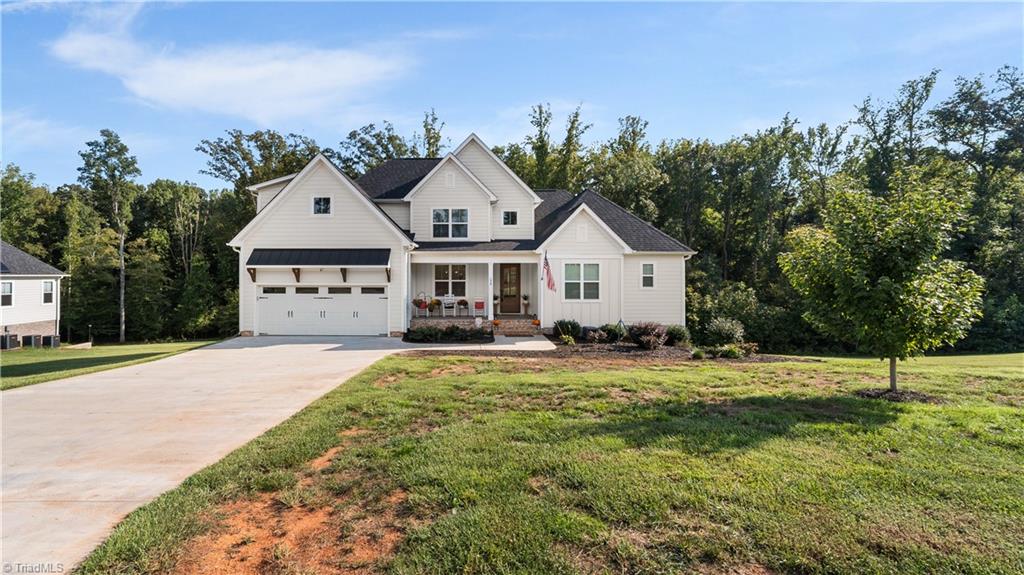 175 Arrow Glenn Court Property Photo 46