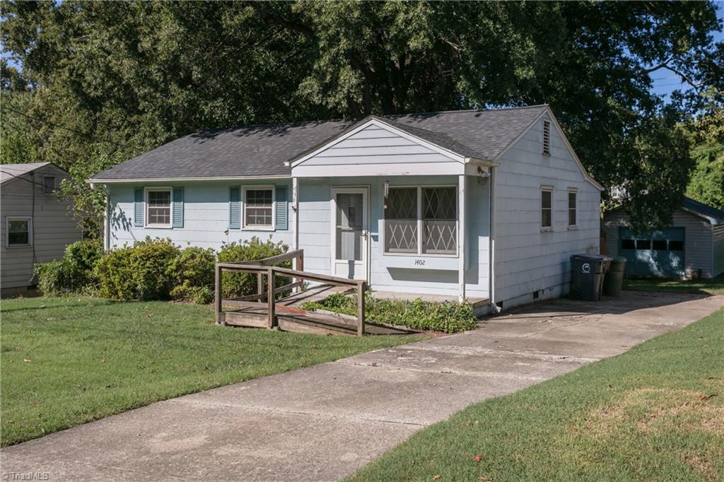 1402 Clegg Street Property Photo 1