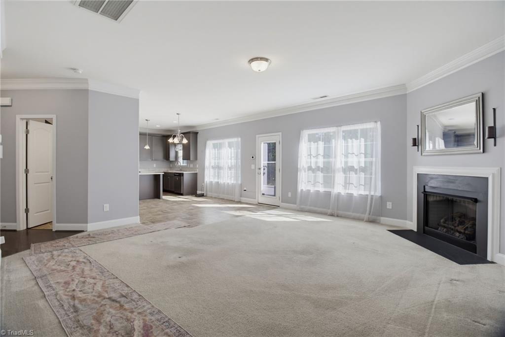 15 Harvest Oak Court Property Photo 3