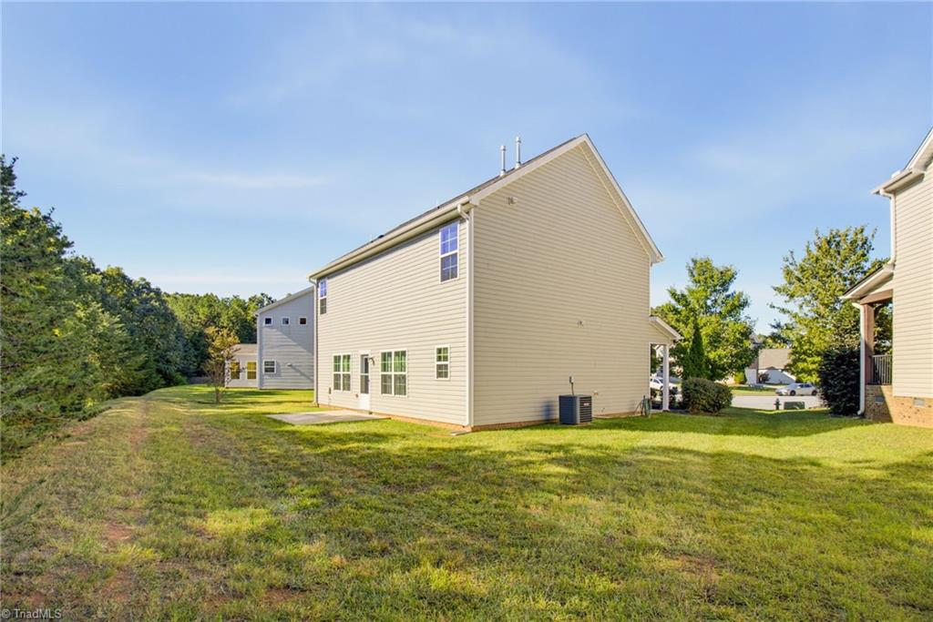 15 Harvest Oak Court Property Photo 4