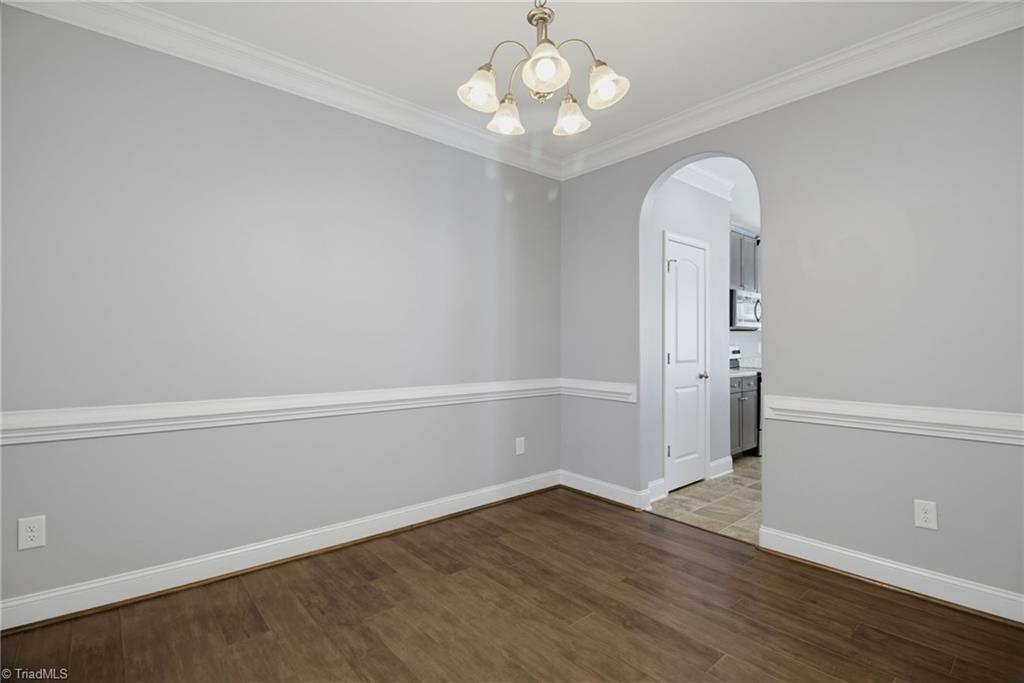 15 Harvest Oak Court Property Photo 6