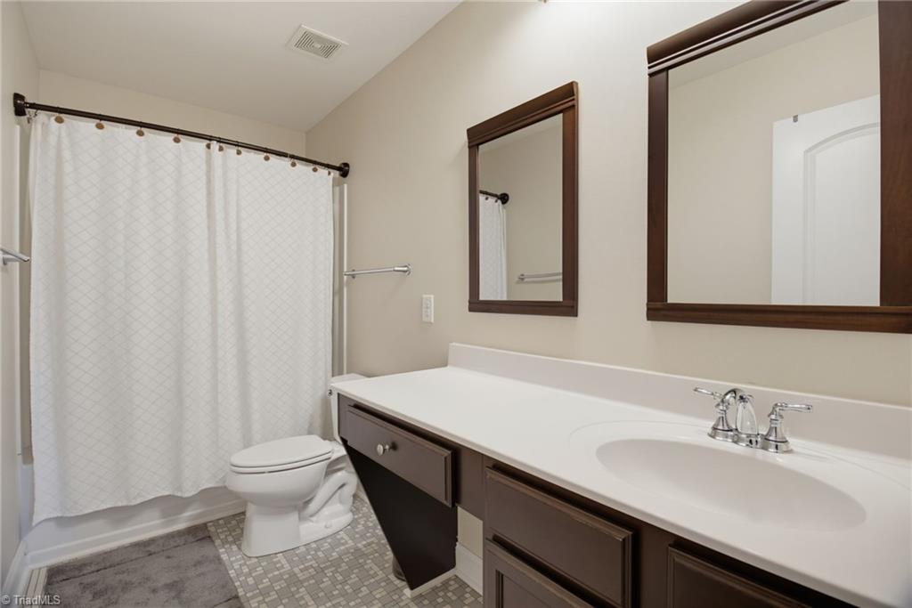 15 Harvest Oak Court Property Photo 23