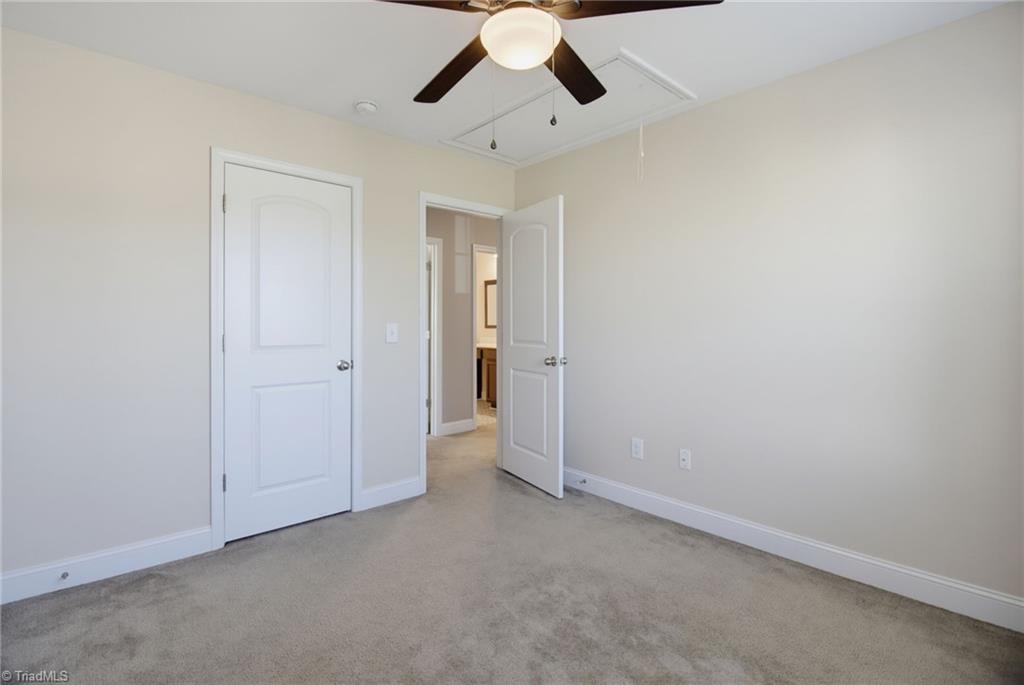 15 Harvest Oak Court Property Photo 27