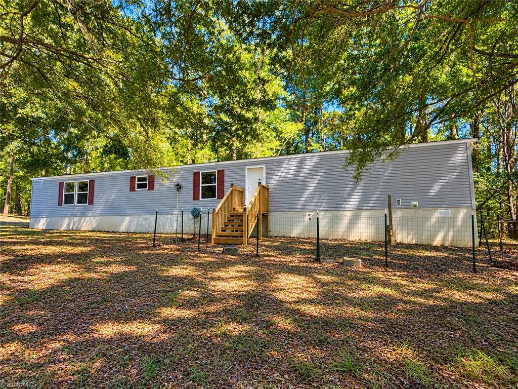 1393 John Ed Mabe Road Property Photo 1