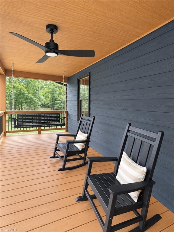 526 Hoover Mountain Road Property Photo 4