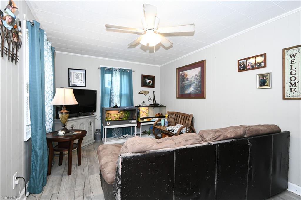 2758 N Old Greensboro Road Property Photo 6