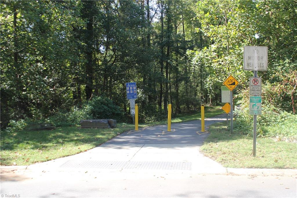 652 Lantern Ridge Drive Property Photo 22