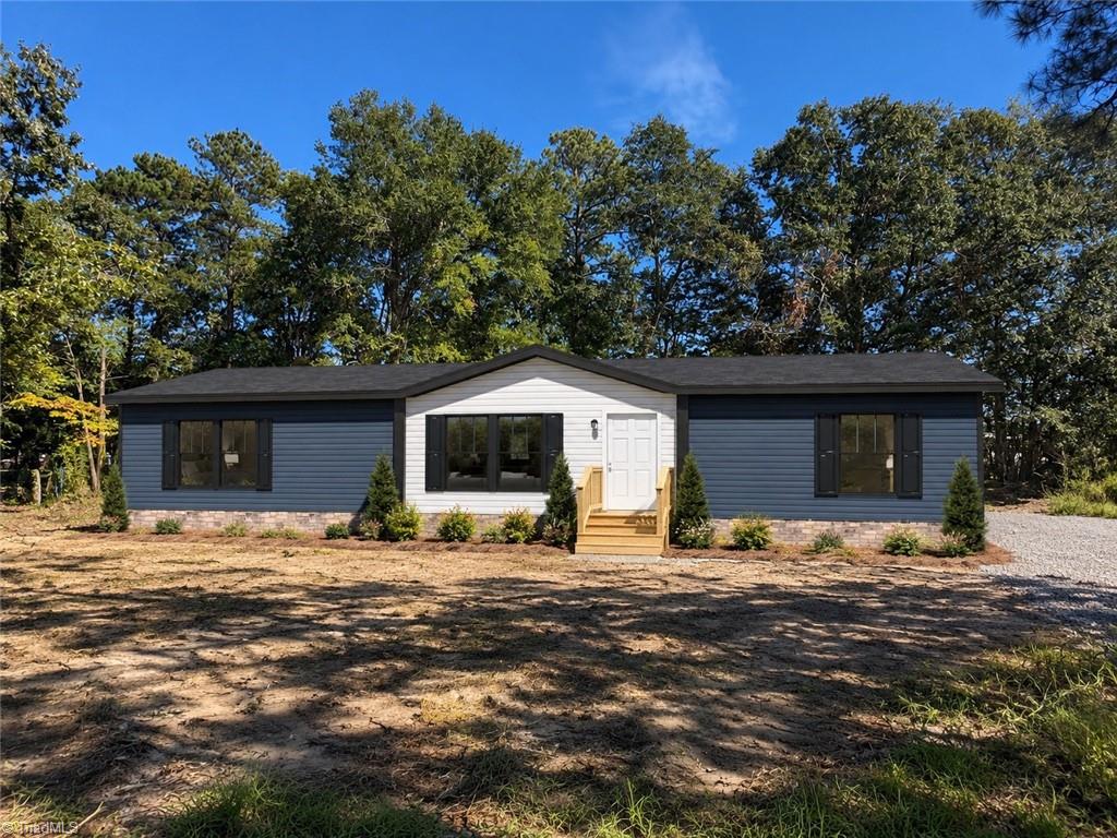 204 Grummen Road Property Photo 1