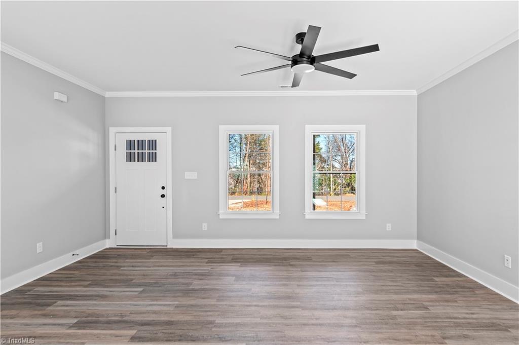 2328 Summerlin Street Property Photo 11