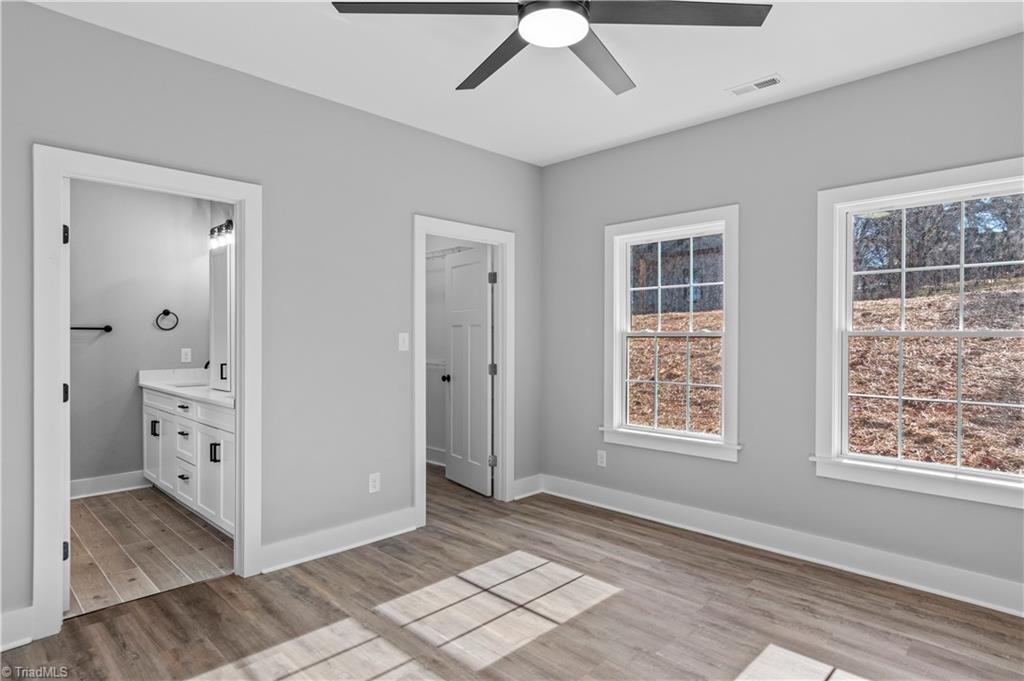 2328 Summerlin Street Property Photo 16