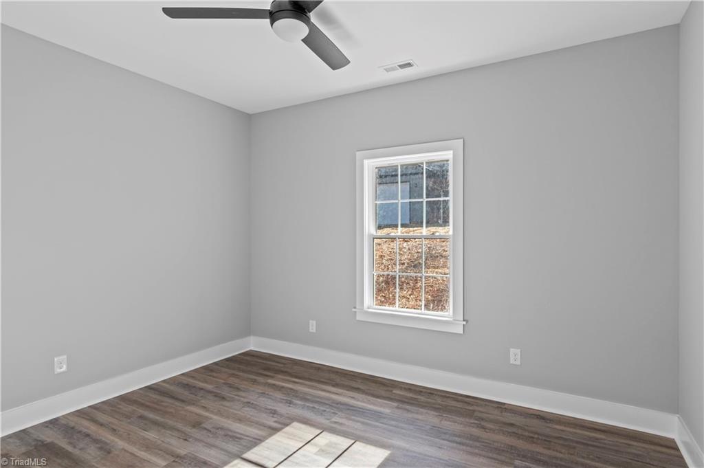 2328 Summerlin Street Property Photo 24