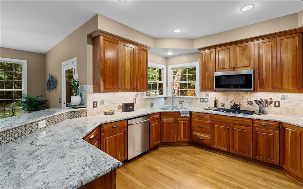 6097 Brush Arbor Court Property Photo 14
