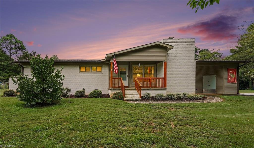 5107 Grandover Parkway Property Photo 1