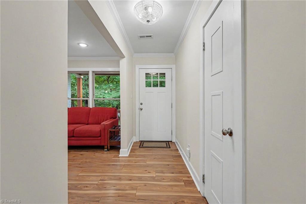 5107 Grandover Parkway Property Photo 5