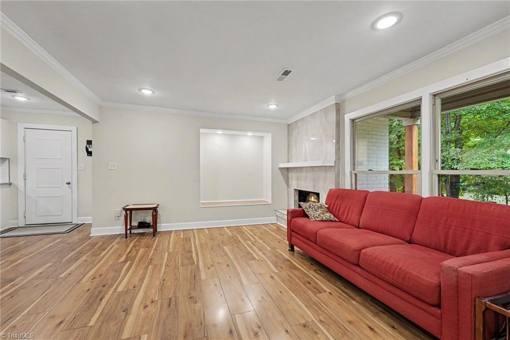 5107 Grandover Parkway Property Photo 7