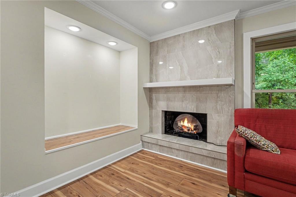 5107 Grandover Parkway Property Photo 8