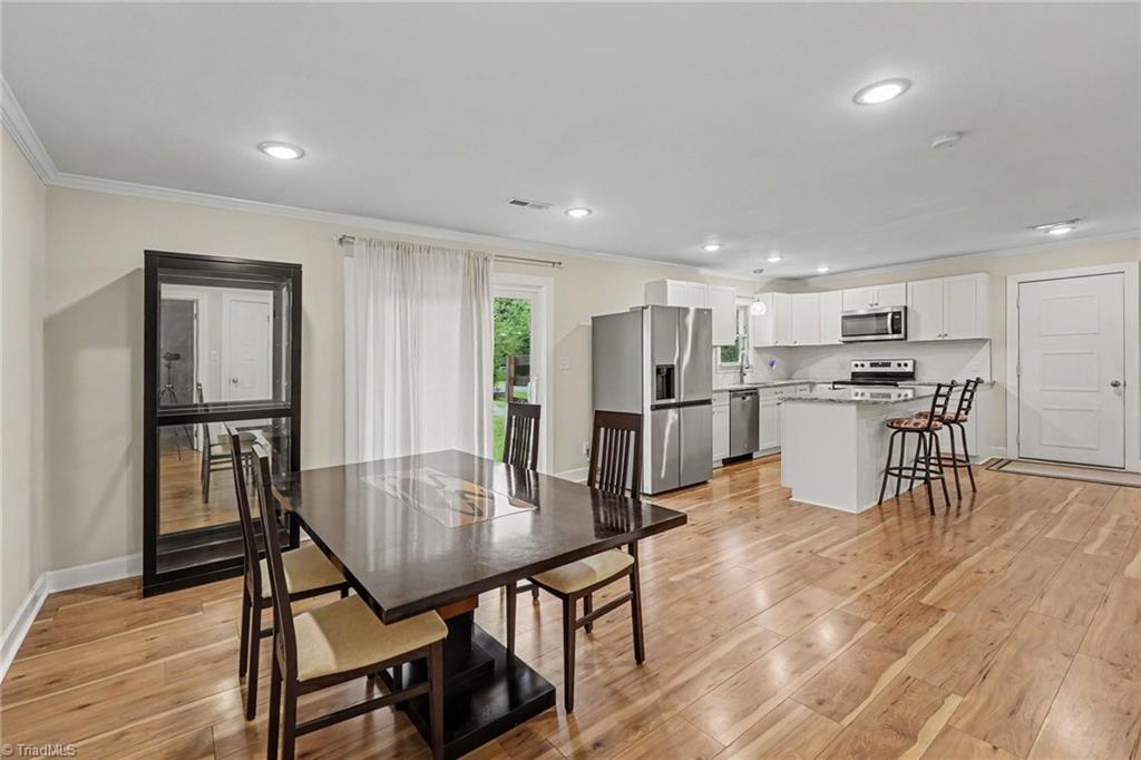 5107 Grandover Parkway Property Photo 10