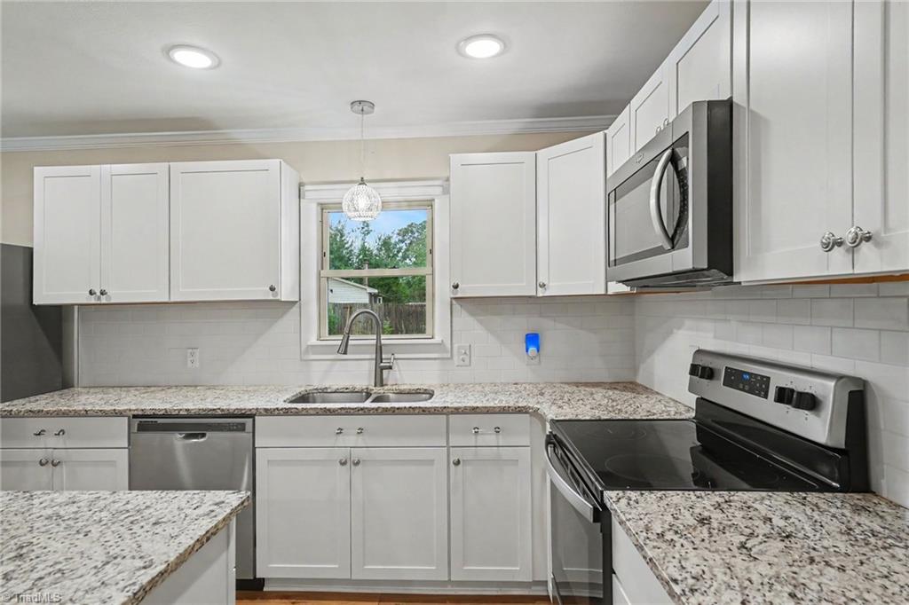 5107 Grandover Parkway Property Photo 14