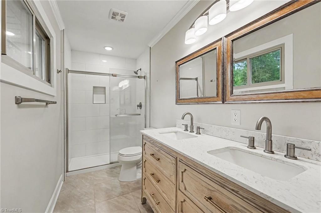 5107 Grandover Parkway Property Photo 19