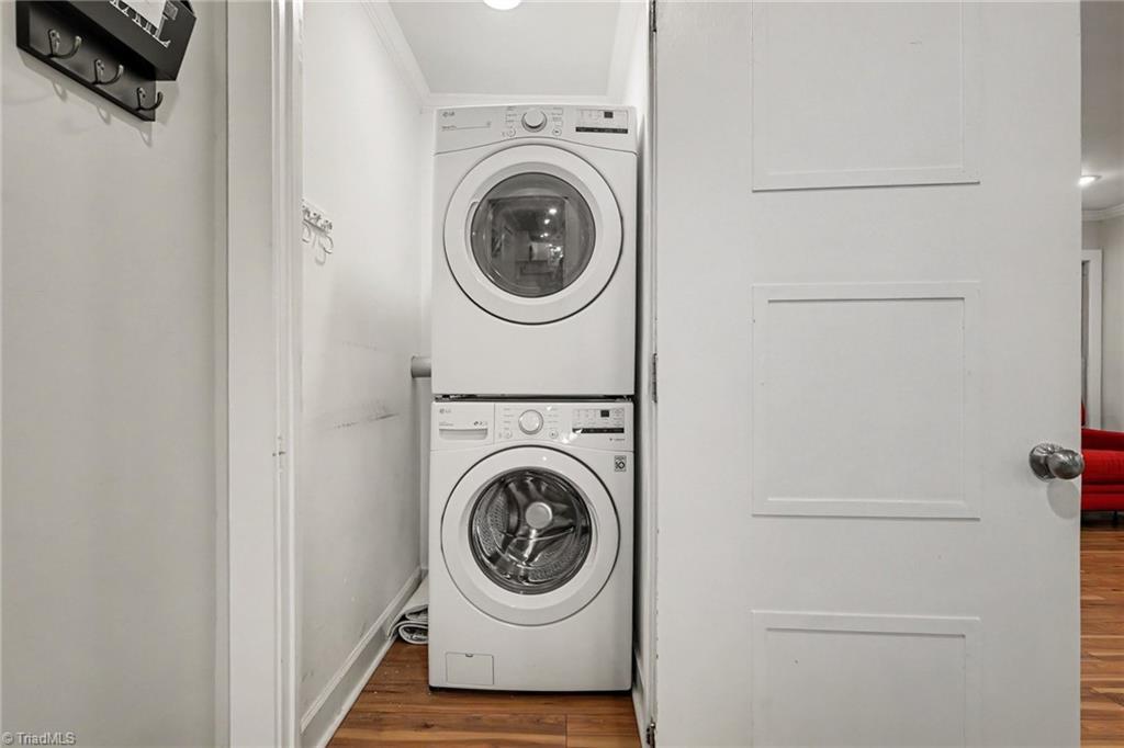 5107 Grandover Parkway Property Photo 24